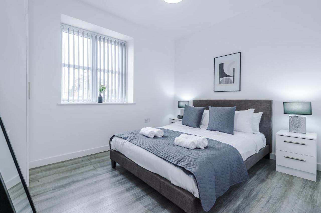 Victoria Mill By Staycay Wigan Extérieur photo
